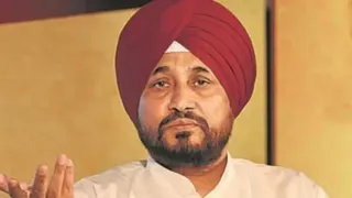 दिल्ली में तीन घंटे की बैठक के बाद बदले चरणजीत चन्नी के सुर। फाइल फोटो