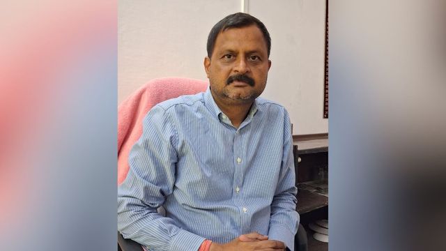 वाराणसी में संस्कृत स्कूलों में शिक्षकों के लिए 'पाठ योजना' बनाना अनिवार्य, लापरवाही बरतने पर होगी कार्रवाई
