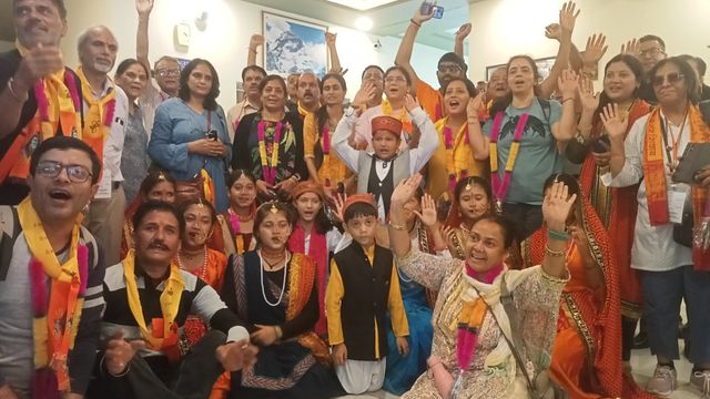 कैलास मानसरोवर यात्रा: टनकपुर पहुंचा यात्रियों का चौथा दल, 70 साल के सीतारमण भी शामिल
