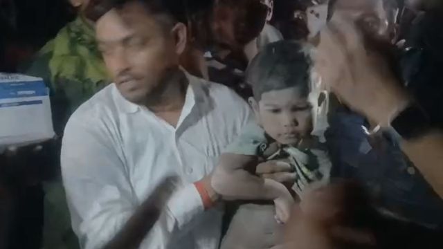 Gaya Borewell Rescue Operation Live: 7 घंटे की कड़ी मशक्कत के बाद बोरवेल से बाहर निकला पीयूष, NDRF का सफल रेस्क्यू
