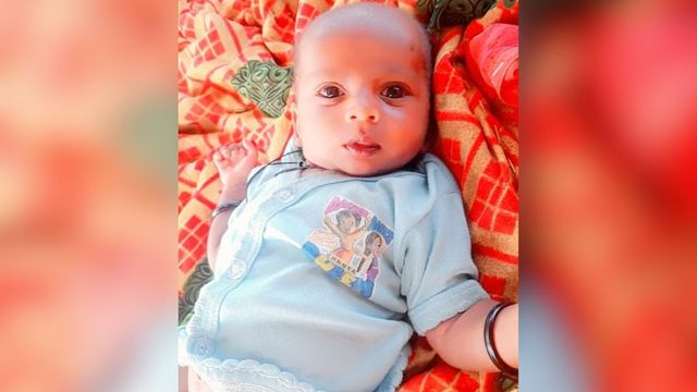 सांस नली में दूध अटकने से दो महीने के बच्चे की मौत, बांदा में टीका लगने के बाद बिगड़ी थी हालत
