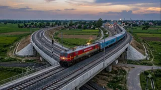 कॉर्ड लाइन के निर्माण से बिना इंजन बदले दौड़ेंगी ट्रेनें। AI जेनरेटेड फोटो