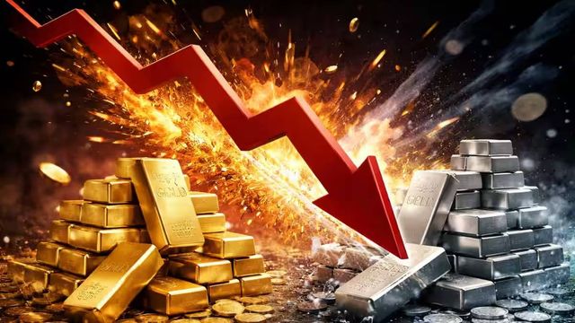 https://www.jagranimages.com/images/2026/07/18/article/image/Gold-Silver-Price-Crash-1784345304212.jpg