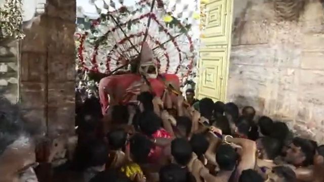 Jagannath Rath Yatra 2026 LIVE: अडापा मंडप बिजे की रस्म पूरी, भगवान जगन्नाथ, बलभद्र और देवी सुभद्रा गुंडिचा मंदिर के गर्भगृह पहुंचे
