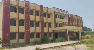 मंजूरी के फेर में न प्रशिक्षक मिले न उपकरण और प्रवेश शुरू हुआ। जागरण