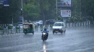 दिल्ली में अगले तीन दिनों तक बारिश का पूर्वानुमान। (फाइल फोटो)