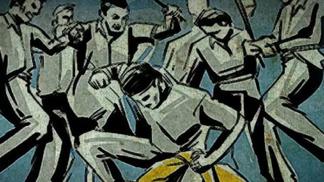 बलियापुर में चोर से हुई गजब की गलती, चोरी का सामान बेचने पहुंचा पीड़ित के घर, लोगों ने जमकर धुना
