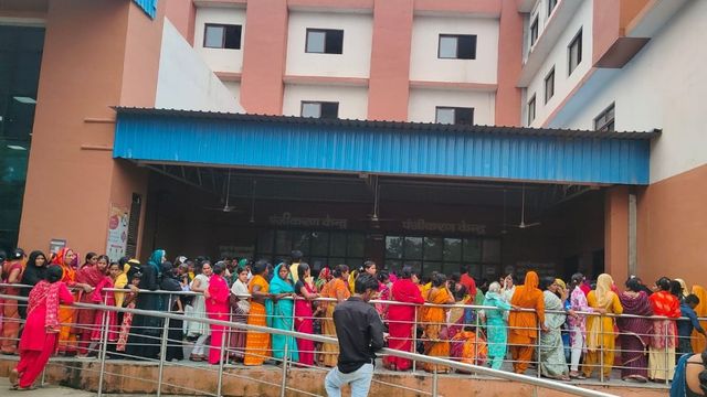 वायरल फीवर, खुजली और आंखों में जलन... बारिश के बाद बीमारियों ने बढ़ाई चिंता, GMCH का मेडिसिन वार्ड फुल 
