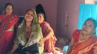 घटना की सूचना पर रोते-बिलखते स्वजन।