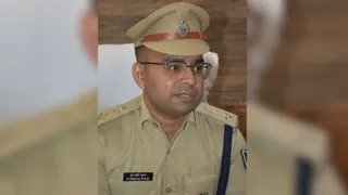 डॉ. शौर्य सुमन। फोटो जागरण