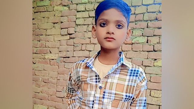 बुलंदशहर में पानी से भरे गड्ढे में डूबने से किशोर की मौत, परिजनों में कोहराम
