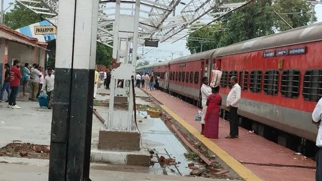 118 वर्ष पुराने कोडरमा-गया रेलखंड का होगा कायाकल्प, 190 करोड़ की परियोजनाओं से मिलेगी नई पहचान