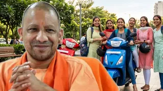 UP Free Scooty Scheme |यूपी में छात्राओं को मिलेगी मुफ्त स्कूटी।