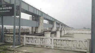 गंडक बराज उफान पर