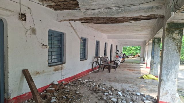 2 सेकेंड दूर थी मौत, छत गिरने से बाल-बाल बचे डालटनगंज के रेल जवान; 18 घंटे बाद भी नहीं पहुंचे अधिकारी