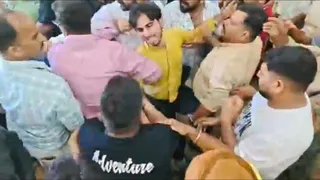गदरपुर में भाजपा युवा मोर्चा के युवा संवाद कार्यक्रम के दौरान हंगामा। कांग्रेस कार्यकर्ता वंश शर्मा से धक्का-मुक्की।
