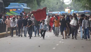 20 जुलाई को हुए प्रदर्शन में शामिल प्रदर्शनकारियों ने सरकारी सम्पत्ति को बनाया निशाना। फाइल फोटो