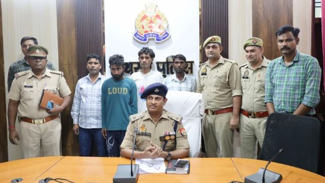 7.40 करोड़ की सात राज्यों में साइबर ठगी का पर्दाफाश, फर्जी खाते खुलवाकर बड़ा गोलमाल; हाथरस में चार गिरफ्तार
