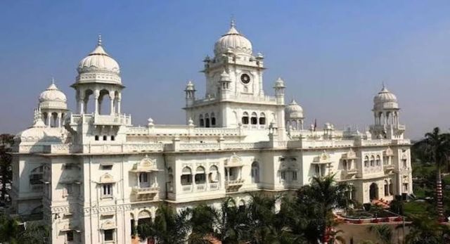 लखनऊ : KGMU में फिर पलटा प्रशासनिक आदेश, कुलपति-रजिस्ट्रार आमने सामने; फैसलों को लेकर बढ़ रहा मतभेद
