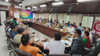 डीएम ने बैठक कर दिए तैयारियां चाक चौबंद करने के निर्देश. Jagran