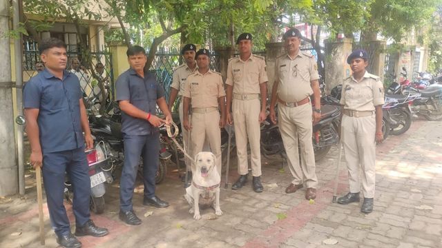 गया में प्रधान डाकघर और पासपोर्ट कार्यालय को उड़ाने की धमकी फर्जी निकली, पुलिस ने की जांच
