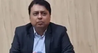 जिलाधिकारी नितिन सिंह भदौरिया। फोटो- इंटरनेट मीडिया