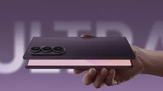 Samsung का 8-इंच डिस्प्ले वाला सबसे पावरफुल फोल्डेबल 5G फोन लॉन्च, 200MP कैमरा और स्नैपड्रैगन प्रोसेसर