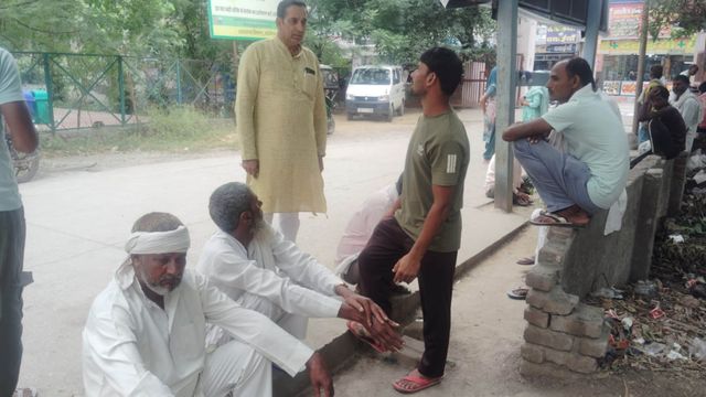 सोनीपत में ट्रैक्टर पलटा और चालक की उसके नीचे दबने से मौत, चचेरा भाई घायल