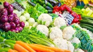 फरीदाबाद में फल-सब्जियों की कीमतों में उछाल।