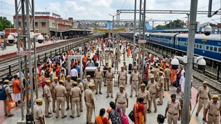 प्रतीकात्मक प्रस्तुतीकरण के लिए तस्वीर को एआई टूल की मदद से बनाया गया है।