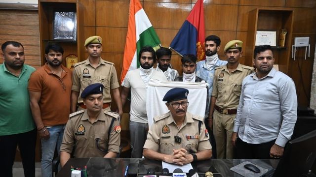 फर्जी ट्रांसपोर्ट कंपनी बनाकर ठगी करने वाले गिरोह का पर्दाफाश, गाजियाबाद से 4 आरोपी गिरफ्तार
