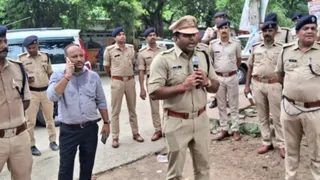 छात्रों के प्रदर्शन से पहले हाई अलर्ट पर सारण पुलिस, सोशल मीडिया पर पैनी नजर
