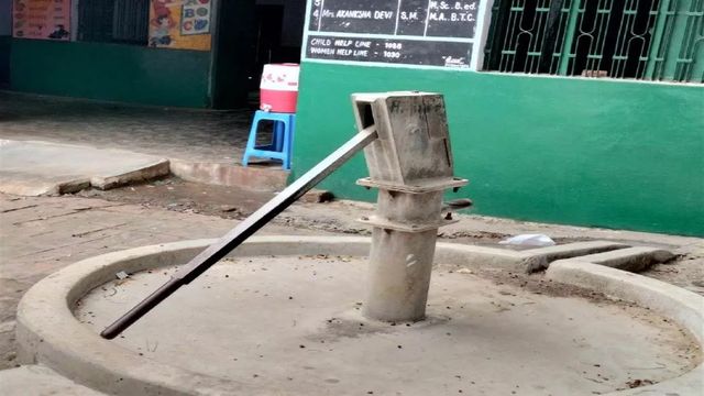 उत्तराखंड के रुद्रपुर में गंभीर जल संकट, 150 हैंडपंप सूखे
