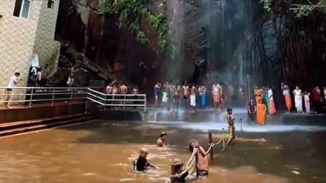 ककोलत वाटरफॉल में एंट्री फीस घटकर ₹20 हुई, फिर भी पहुंचे मात्र 494 सैलानी; दुकानदार मायूस﻿
