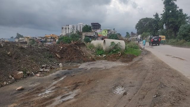 रांची की 150 करोड़ की सड़क परियोजना पर विभाग सख्त, दुर्गा सोरेन चौक से अनगड़ा तक की रोड दिसंबर में होगी पूरी