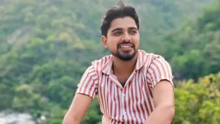 विशाल का फाइल फोटो।