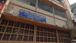 चुनाव आयोग के दफ्तर का सिक्योरिटी ऑडिट कर रही कोलकाता पुलिस (फाइल फोटो)
