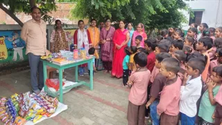 सैदपुर के प्राथमिक विद्यालय मिर्जापुर में महिला सहायता समूह से खुला प्रेरणा कैंटीन।