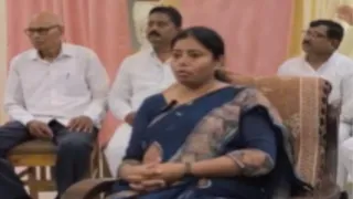 पल्लवी पटेल ने वाराणसी में परखीं 2027 चुनाव की तैयारियां, कार्यकर्ताओं को दिए निर्देश।