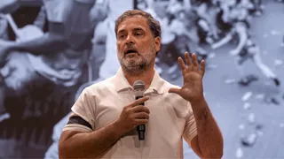 दिल्ली यूनिवर्सिटी की एडवायजरी पर भड़के राहुल गांधी (फोटो:PTI)