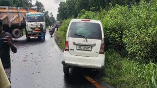 दुर्घटनाग्रस्त वाहन। जागरण