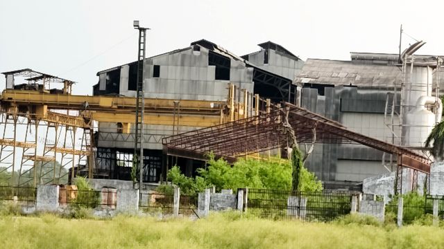 80 हजार किसानों पर मंडराया संकट: बहेड़ी और नवाबगंज चीनी मिलें बिकने की कगार पर, 1650 परिवारों की रोजी-रोटी खतरे में