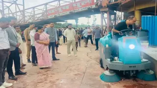 अब मशीनों से चमकेंगे हरिद्वार के गंगा घाट। जागरण