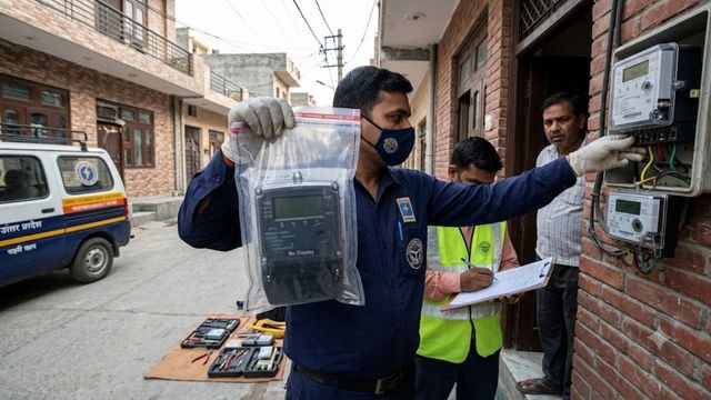 गाजियाबाद में 'नो डिस्प्ले' मीटर बना बिजली चोरी का नया जरिया, तीन महीने में 350 मामले पकड़े
