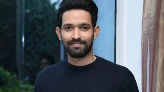 गुरु पूर्णिमा के मौके पर विक्रांत मैसी ने किया टीचर को विश/ फोटो- Instagram