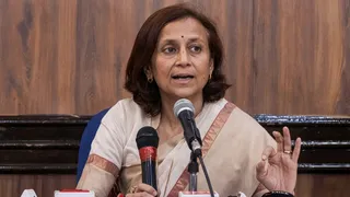 वांगचुक की पत्नी बोलीं-आलोचना से पहले उनके त्याग को समझिए