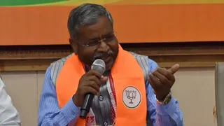 जेपीएससी मामले की जांच सीबीआई से कराने व खियांग्ते को गिरफ्तार करने की मांग।