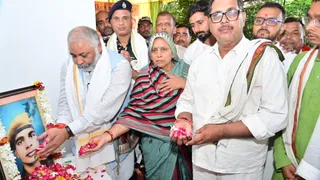 बलिदानी के नाम से चलेगी परिवहन निगम की बस।