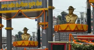 कारगिल युद्ध के अमर योद्धाओं में शामिल लेफ्टिनेंट गौतम गुरुंग। जागरण