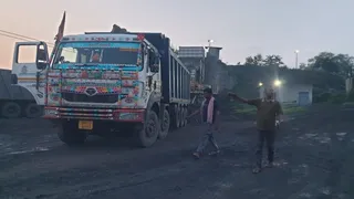 गिद्दी क्रशर में उपचालक को अपराधियों ने मारी गोली। जागरण